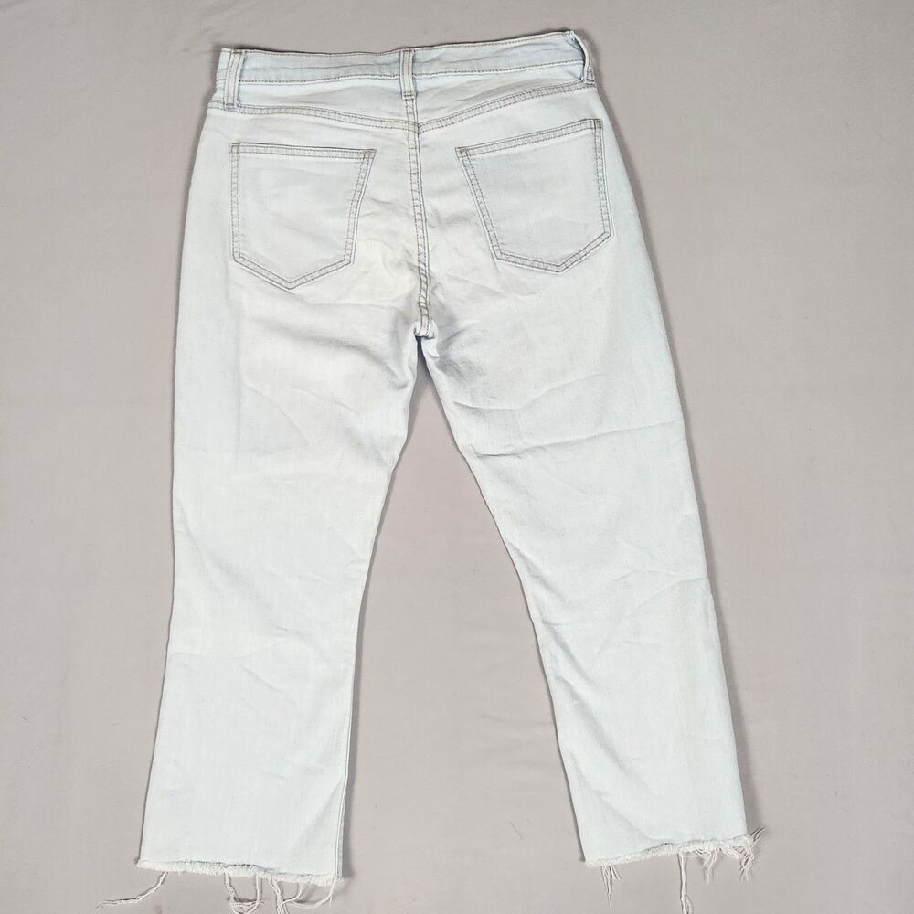 GAP Denim Bootcut Jeans Womens 6 Petite 28x28 Light Wash Raw Hem Stretch - Picture 3 of 10